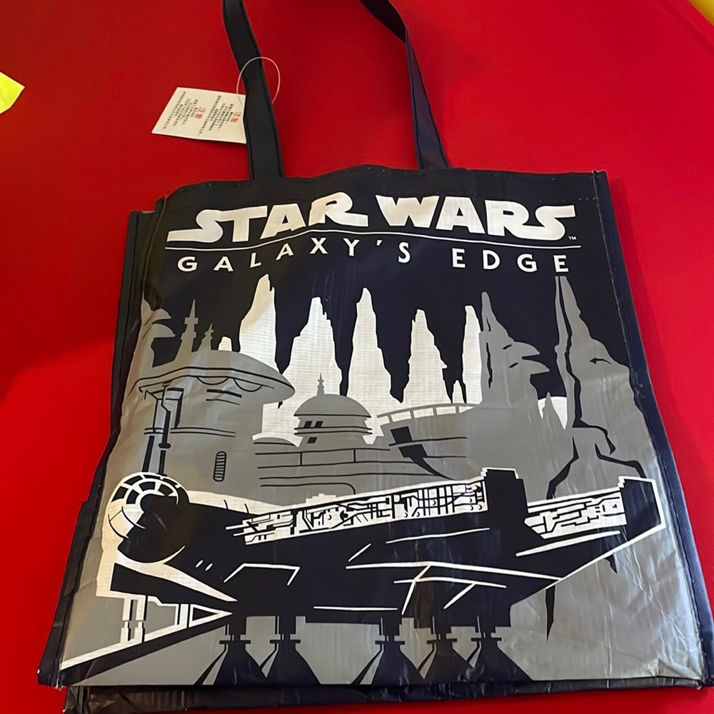 🟡 DISNEY STAR WARS GALAXY’S EDGE 2019 COLLECTABLE TOTE